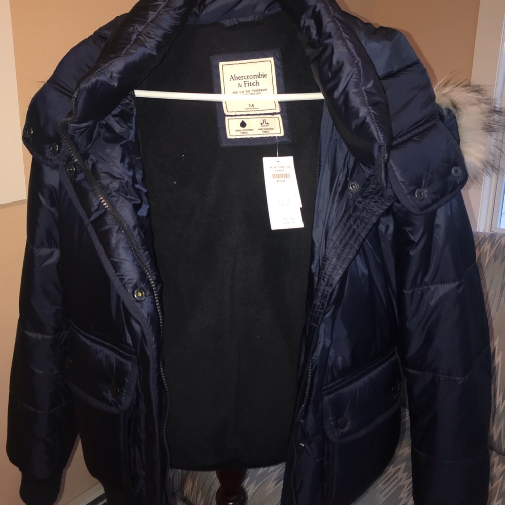 NWT Abercrombie & Fitch Puffer/Bomber Jacket